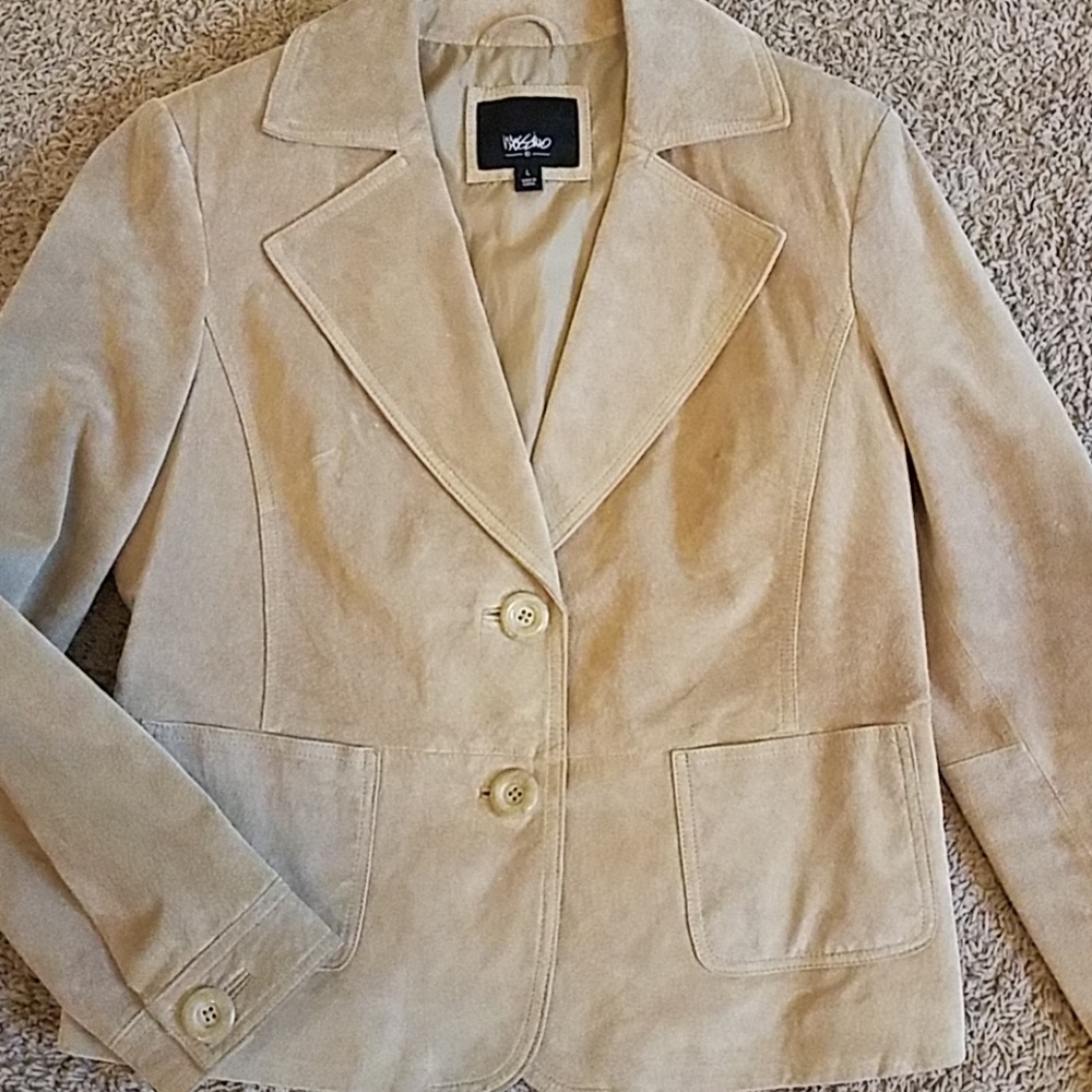 NWOT Light tan suede blazer/jacket